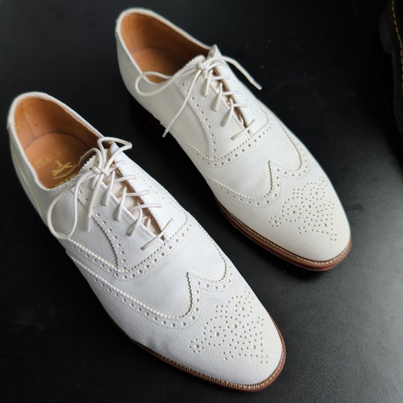 Brooks Brothers Other - Brooks Brothers Peal & Co Mens White Buck Wingtip Oxford Shoes 11.5 D England